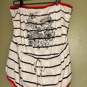 SOLD NWT Vintage Y2K Torrid Striped Tube Top